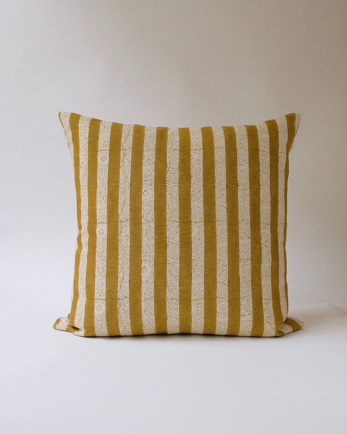 Hand Block-printed Linen Pillowcase (Khaki Sage)